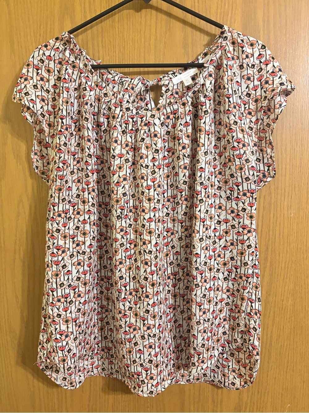 LC Lauren Conrad White Floral Scoop-Neck Blouse with Pink & Brown Flowers